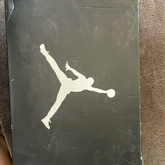 Jordan Grapes - Picture 2 of 8